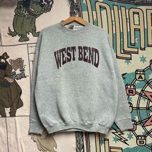 2000's West‎ Bend Spell Out Crewneck
